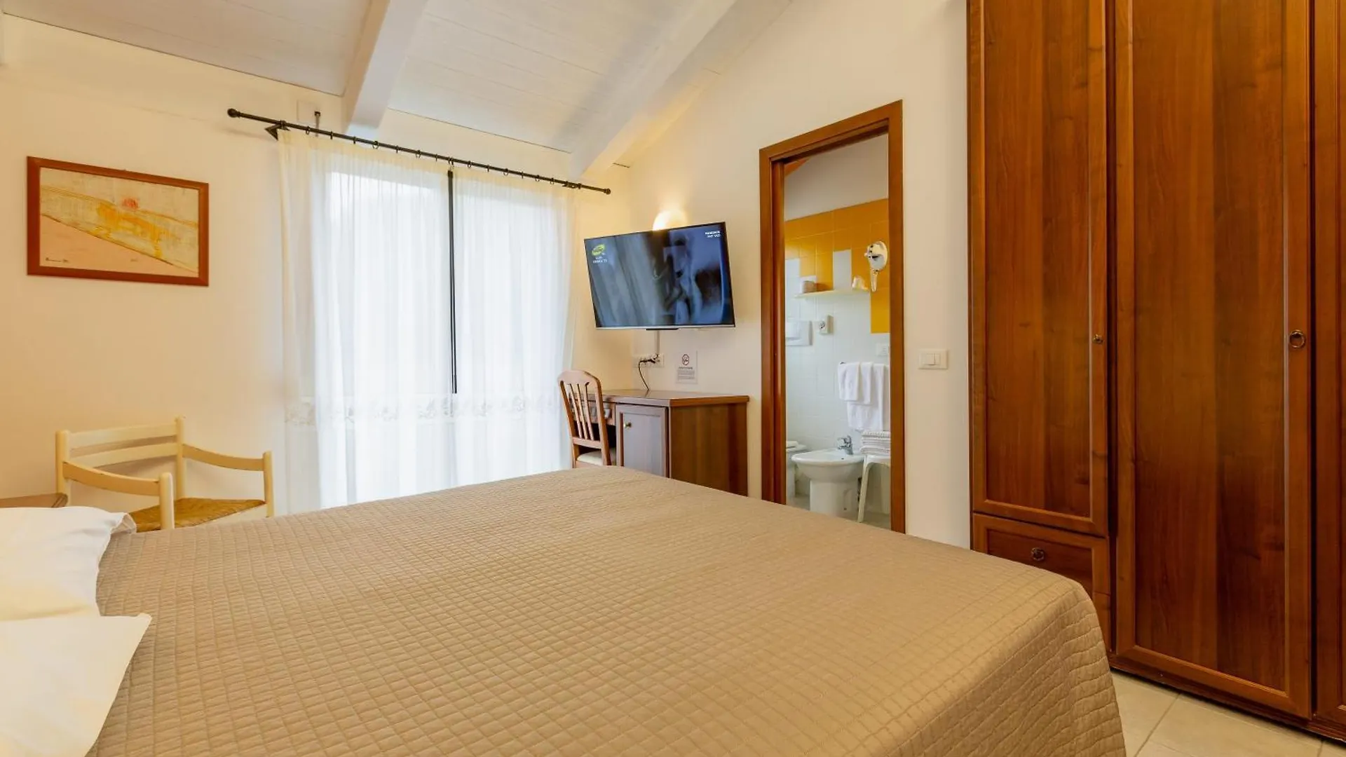 Hotel Columbia Marina Romea