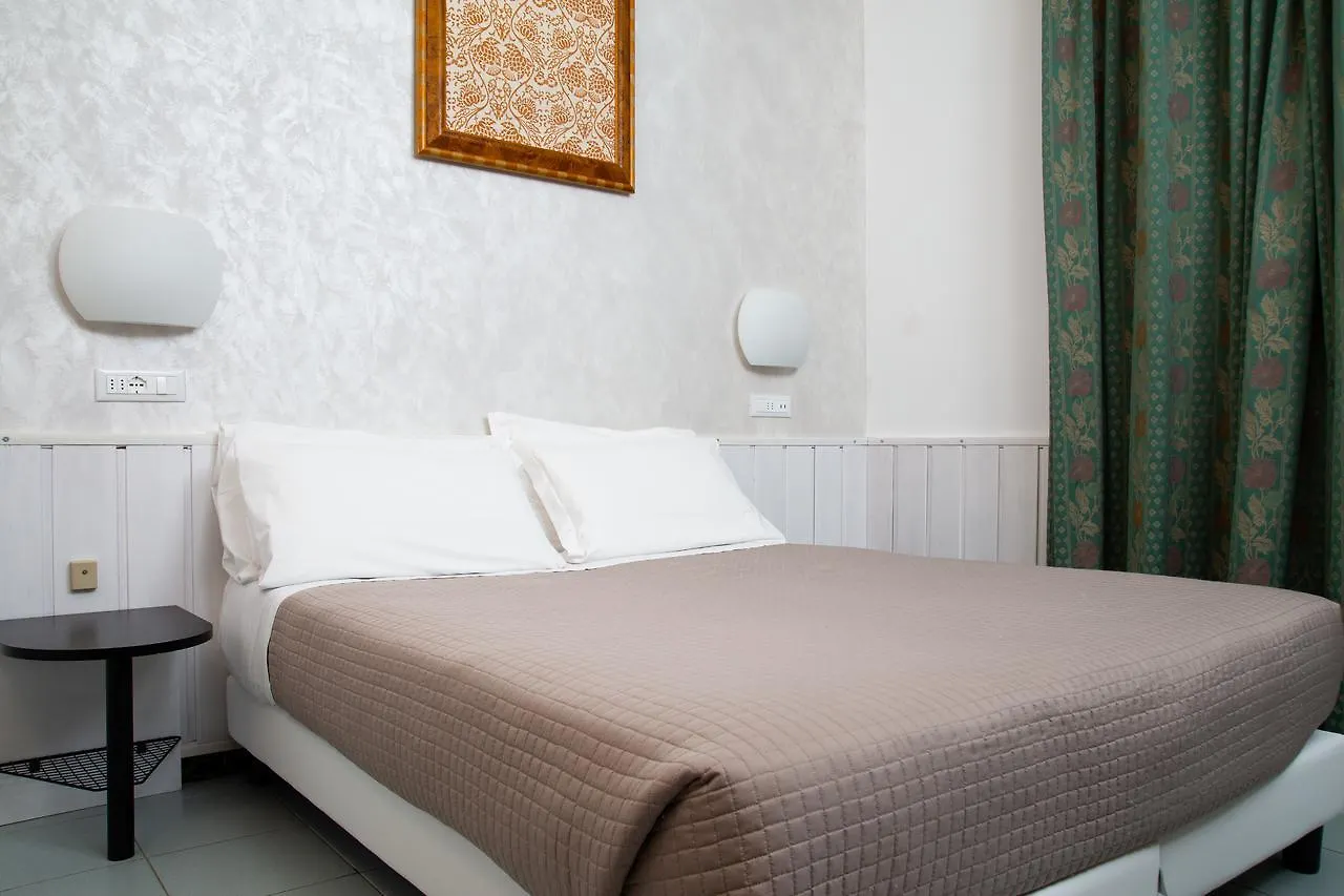 Hotel Columbia Marina Romea