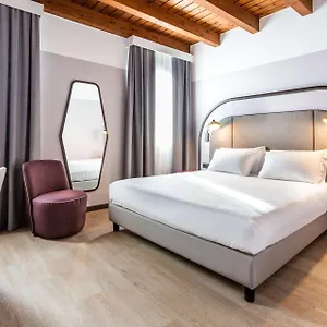 **** Hotel Western Titian Treviso Italy