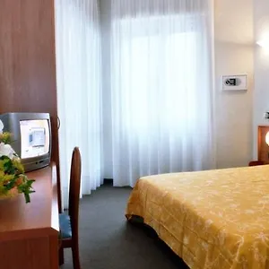 *** Hotel Engadina Italy
