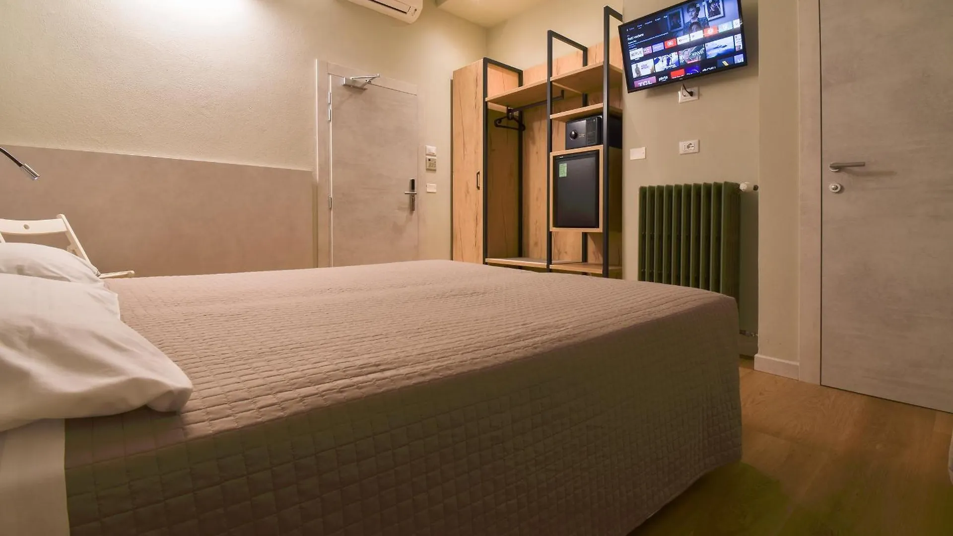 Hotel Columbia Marina Romea